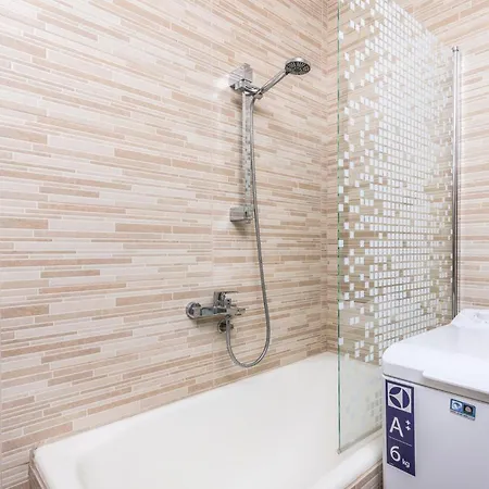 公寓 3 Bedroom Pet Friendly In Krk *