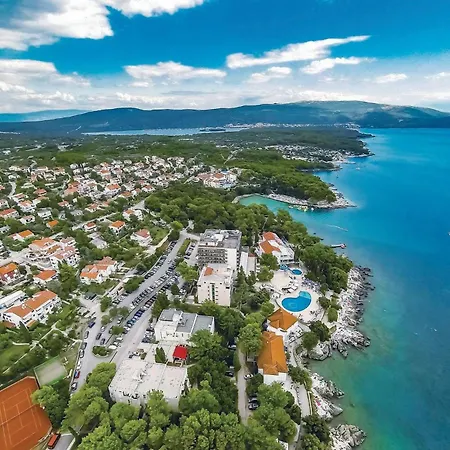 3 Bedroom In Krk Apartment *